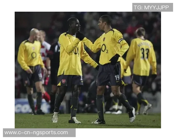 阿森纳迎战唐卡斯期待精彩对决球迷热情高涨助威球队奋勇争胜